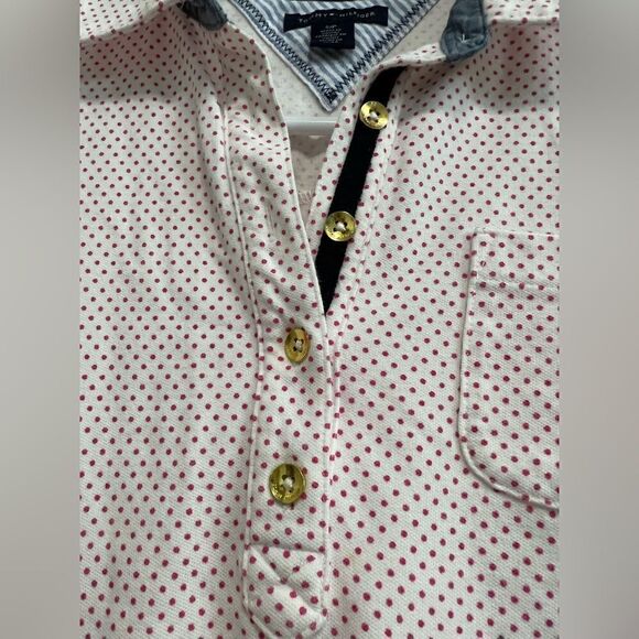 Super fun Tommy Hilfiger size S polo shirt white w/pink polka dot & gold buttons - Picture 3 of 6